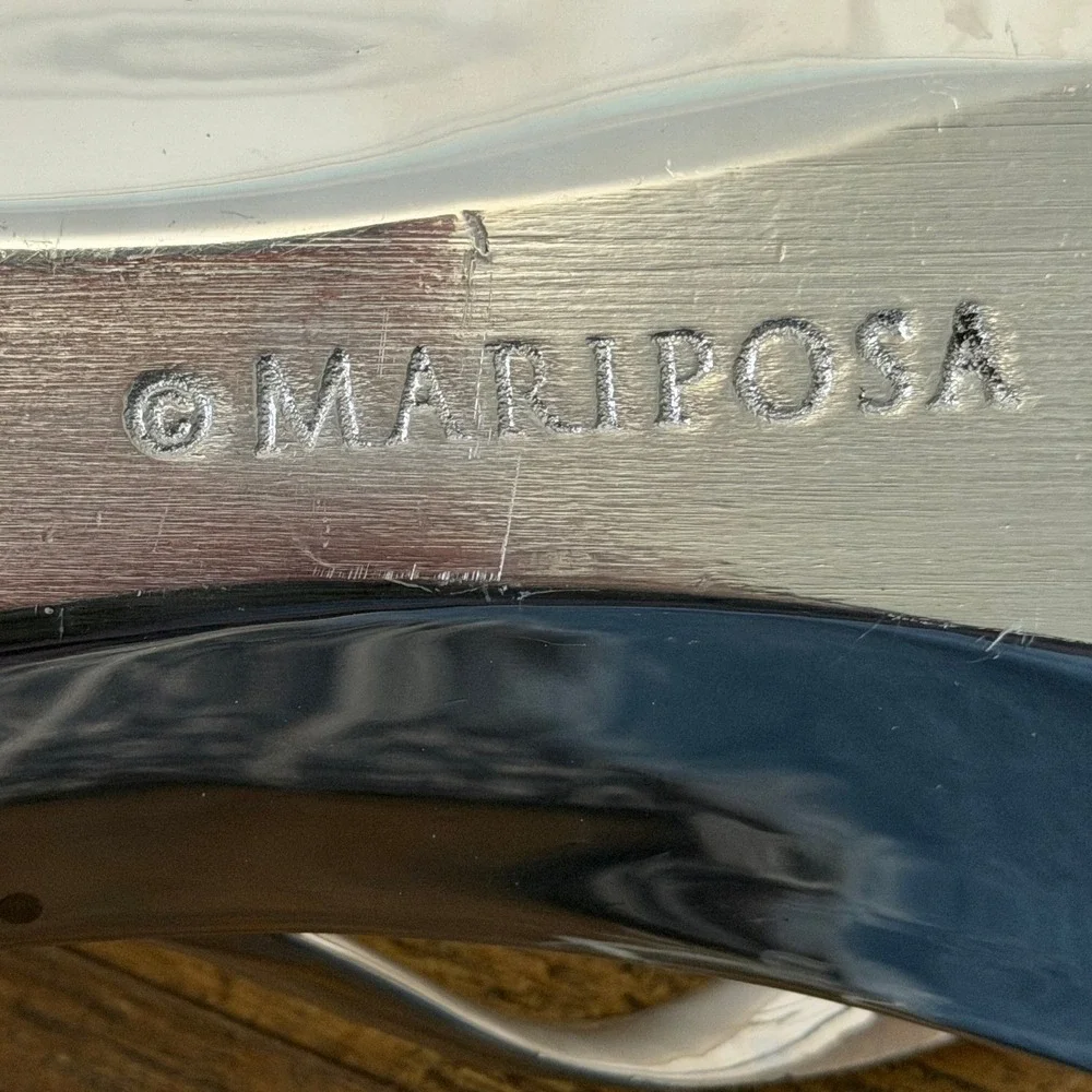 Mariposa Brillante Flip Flop Serving‎ Tray Silver Aluminum Dish